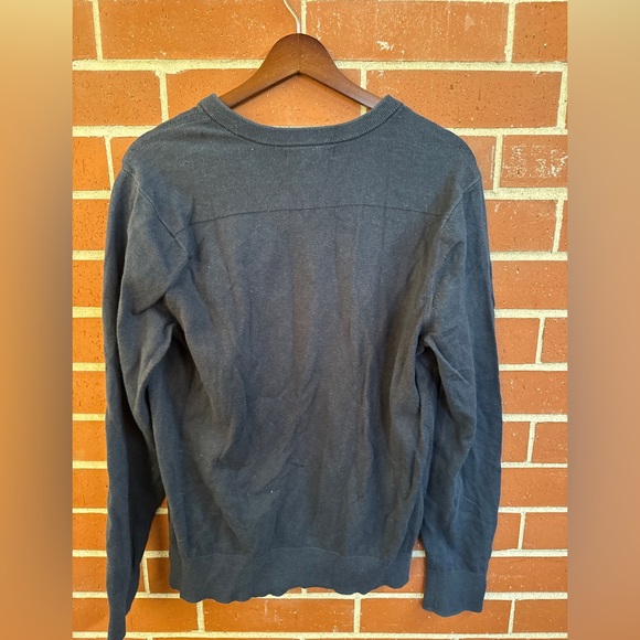 Banana Republic Cotton Cashmere V-Neck Sweater Charcoal Gray Men’s Medium - Picture 2 of 3